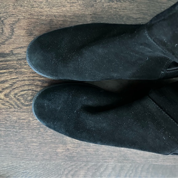 Blondo Over the Knee Suede Boots - Picture 5 of 6